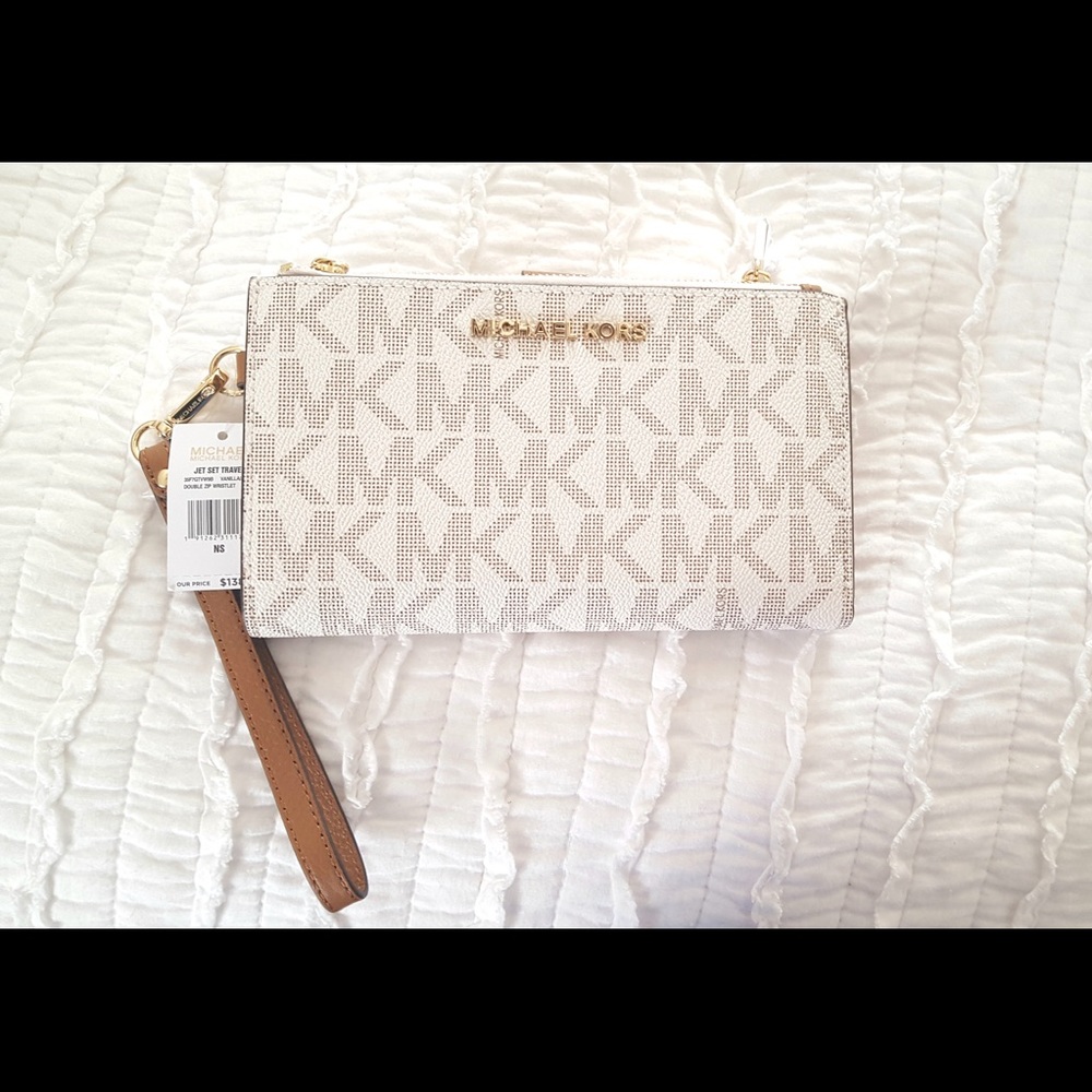 NWT Michael Kors Double Zip Wristlet